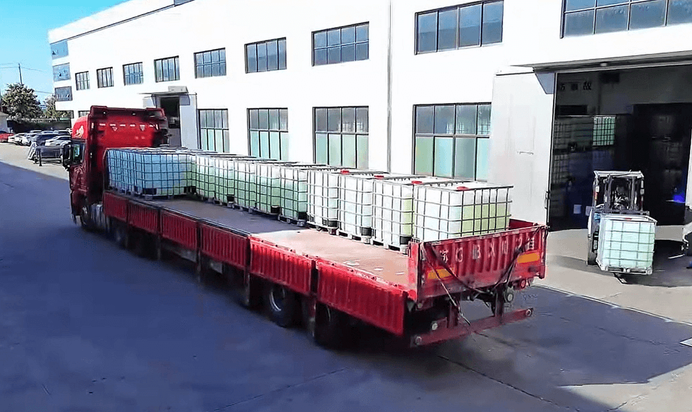 Πελάτης πρώτα: Προσαρμοσμένο συμπύκνωμα αφρού φορτωμένο και έτοιμο για αποστολή στο χώρο του πελάτη