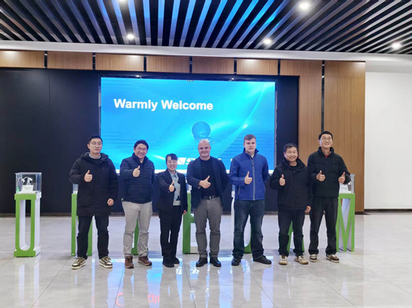 Ο έλεγχος εργοστασίου πελατών στο Ηνωμένο Βασίλειο ολοκληρώθηκε με επιτυχία, Συμφωνήθηκε αποκλειστική προσαρμογή προϊόντος